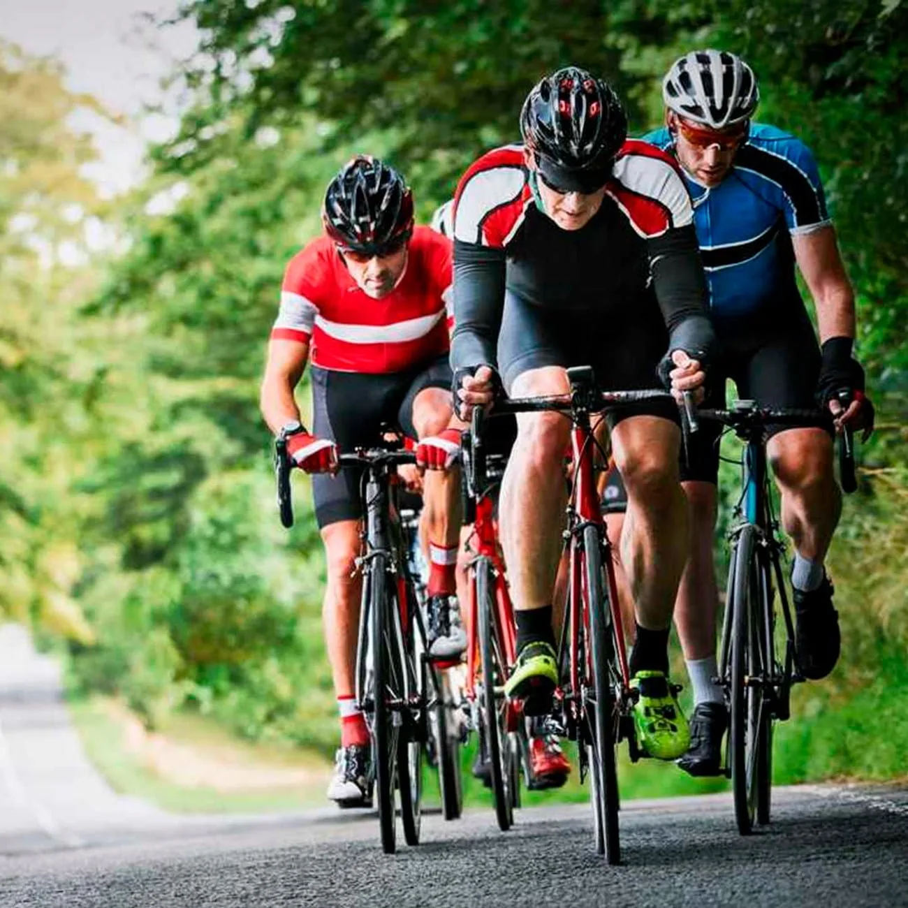 Estudio biomecánico de un ciclista sobre su bicicleta